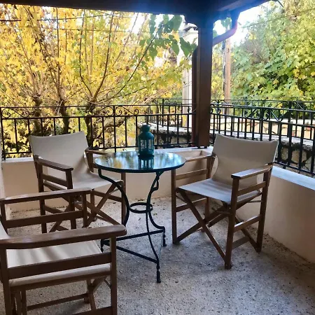 Villa Theo Traditional House Eptálofosz